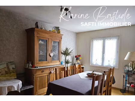 vente maison 14 pièces 140 m² pradelles (43420)