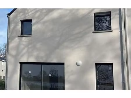 maison saint-malo-de-guersac 91.98 m² t-4 à vendre  259 000 €