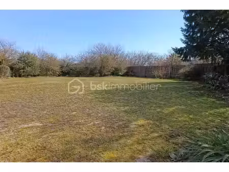 terrain de 525 m² à charnecles