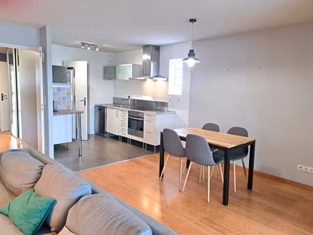 appartement meublé 2 chambres avec terrasse à bègles