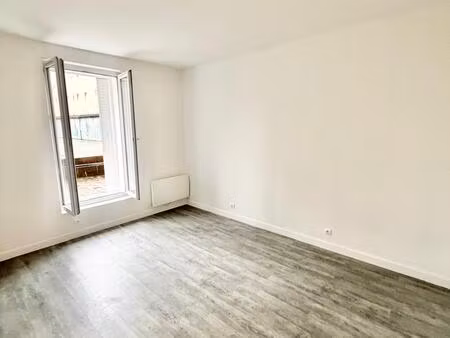 location appartement 1 pièce 30 m² à ivry-sur-seine (94200)