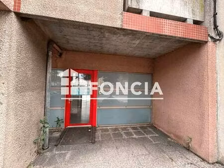 local commercial à louer