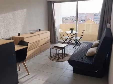 t1 meublé de 20 m² à frontignan plage