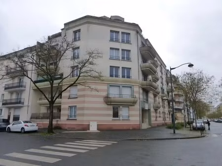 beau t3 avec balcon et garage