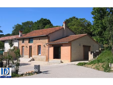 a louer aureville 31810  agréable ferme rénovée de 128 m2