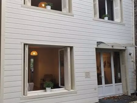 maison de ville à louer