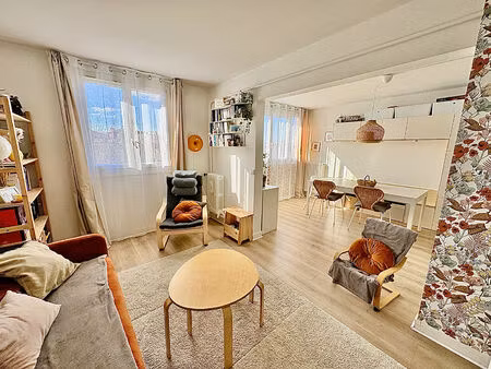 appartement chatillon 4 pièce(s) 63.57 m2