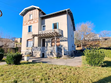 a vendre lavelanet maison 13 pieces sur terrain 3400 m²