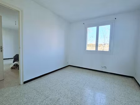 appartement gardanne 4 pièce(s) 74 m2 avec terrasse et garage