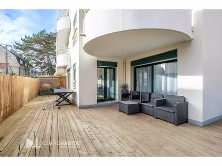 appartement lumineux avec terrasse exceptionnelle de 53 m² ? quartier calme  proche marché