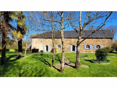 maison de carctère en pierre à guignen