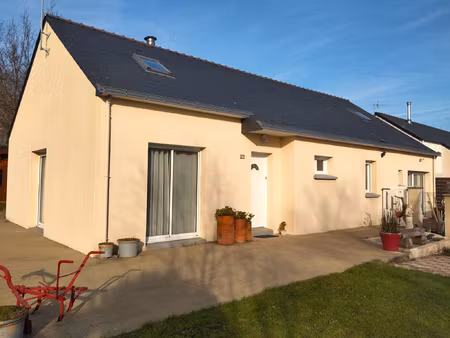 maison récente 4 chambres