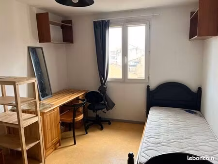 studio 1 pièce 18 m²