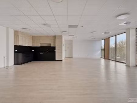 bien professionnel à louer à zwevegem € 2.825 (ll2fi) - maes concept immo | zimmo