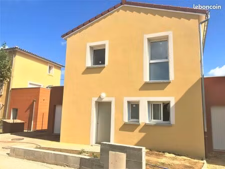 maison 4 pièces 85 m²