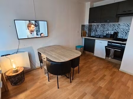 studio meublé avec parking