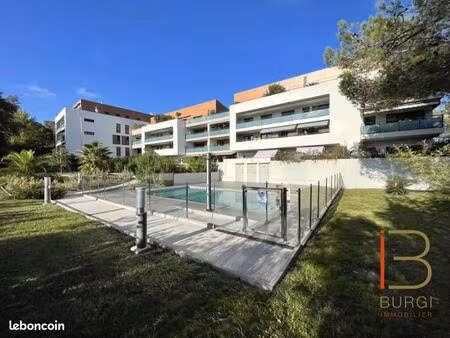 appartement 3 pièces 77 m²