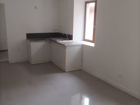 t2 disponible de suite