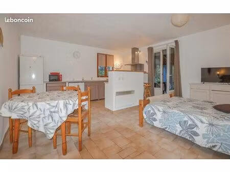 studio meublé courte durée