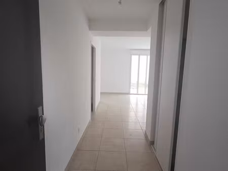 t3 rez de jardin neuf c001 lyon 8