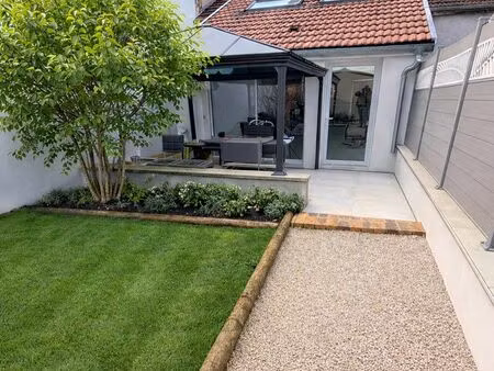 maison f2 50 m² moderne avec garage  terrasse et jardinl