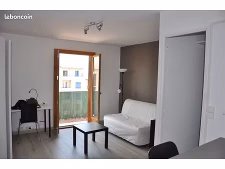studio meublé 24 m2 bd république
