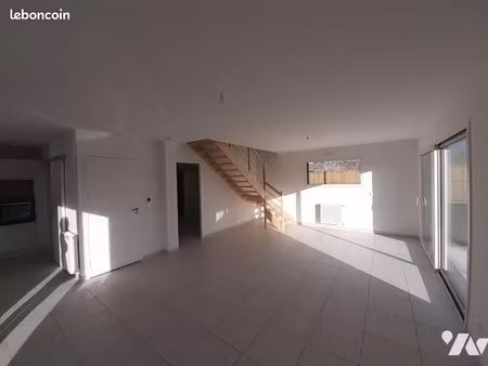 maison 5 pièces 112 m²