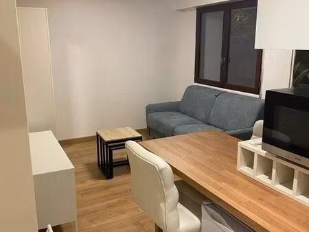 studio proche centre ville