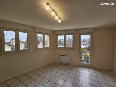 a louer 55 m2 annemasse