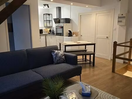 appartement t3 plein centre de valençay location meublée