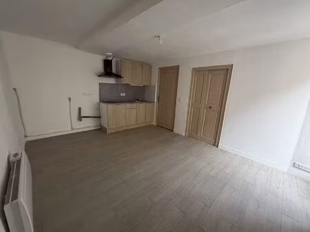 location appartement 2 pièces 30 m2 à lodève