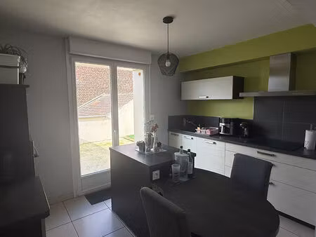 location appartement 3 pièces  71.00m²  longuenesse