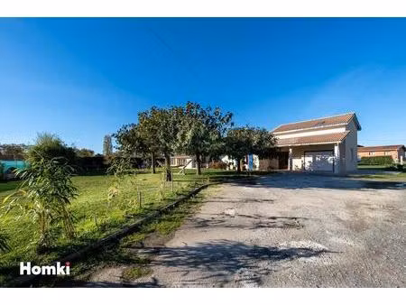 maison t5 de 117 m2 - secteur carbonne