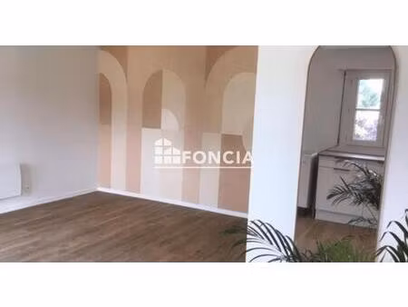 t2 48m2 refait à neuf