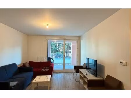 location appartement  62.5 m² t-3 à saint-ouen  1 550 €