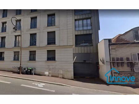 parking souterrain - gare de saint cloud