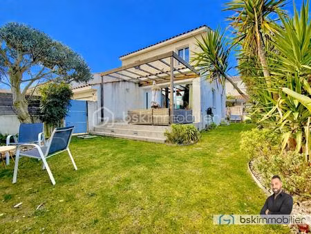 maison de 81 40 m² à saint-just