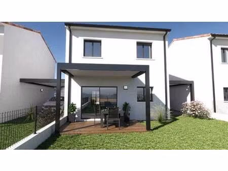 terrain avec maison neuve à vendre