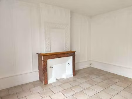 location maison à durtal (49430) : à louer / 86m² durtal