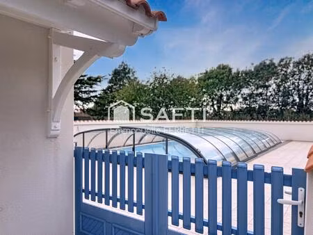 propriété familiale avec piscine proche des plages !