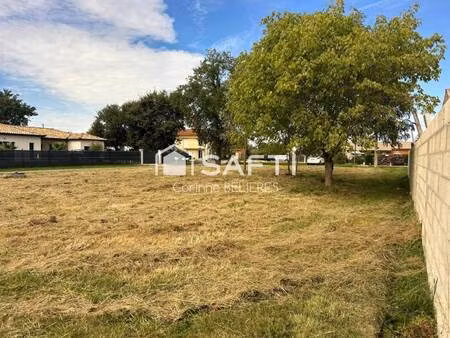 terrain constructible viabilisé à vendre