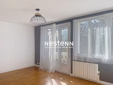 appartement lumineux - 2 chambres - cave - parking -