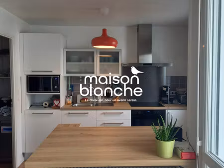 t3 meublé avec balcon