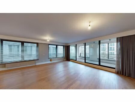 appartement te huur in antwerpen met 2 slaapkamers