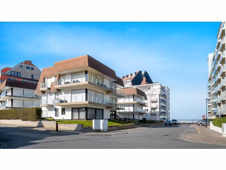 appartement te huur in knokke-heist met 2 slaapkamers