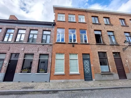 huis te huur in brugge met 4 slaapkamers