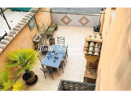 maison de village à vendre – malaucène  avec garage et extérieurs.(84)