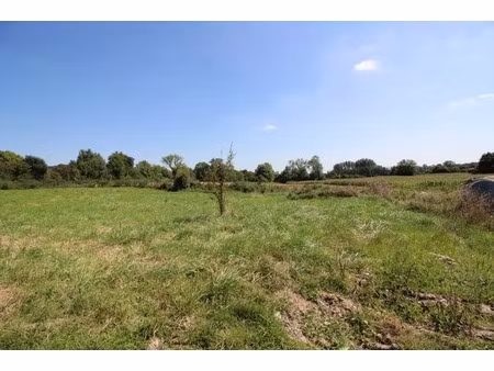 mesnières en bray terrain à bâtir de 1069 m2