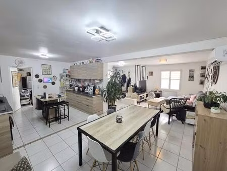 pavillon 6 pièces  en excellent état