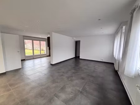 à louer maison 80 65 m² – 1 050 € |radinghem-en-weppes